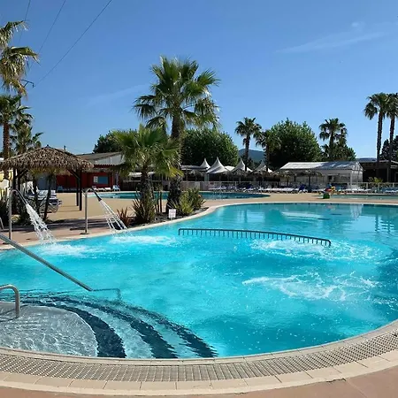 Camping Le Montourey Campsite Frejus